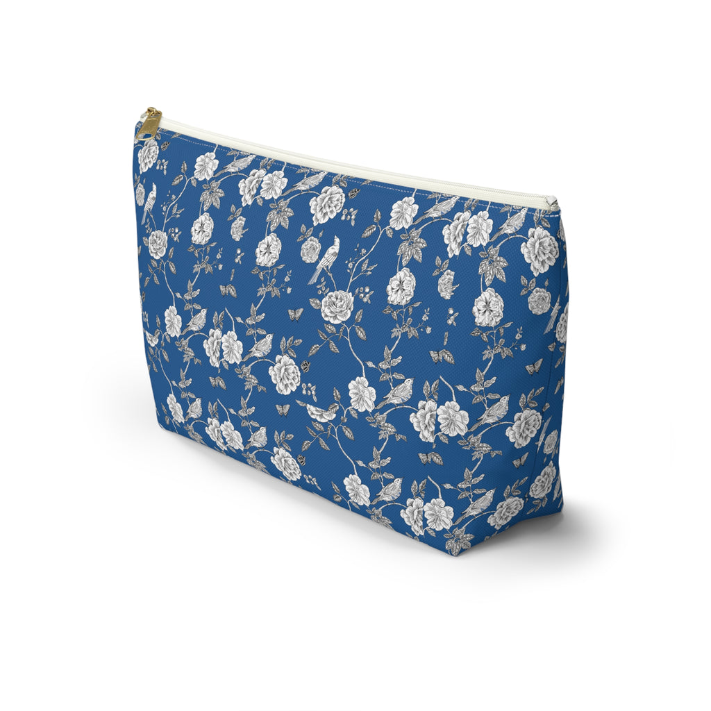 Accessory Pouch w T-bottom